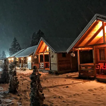 2e Villa's Szálloda *